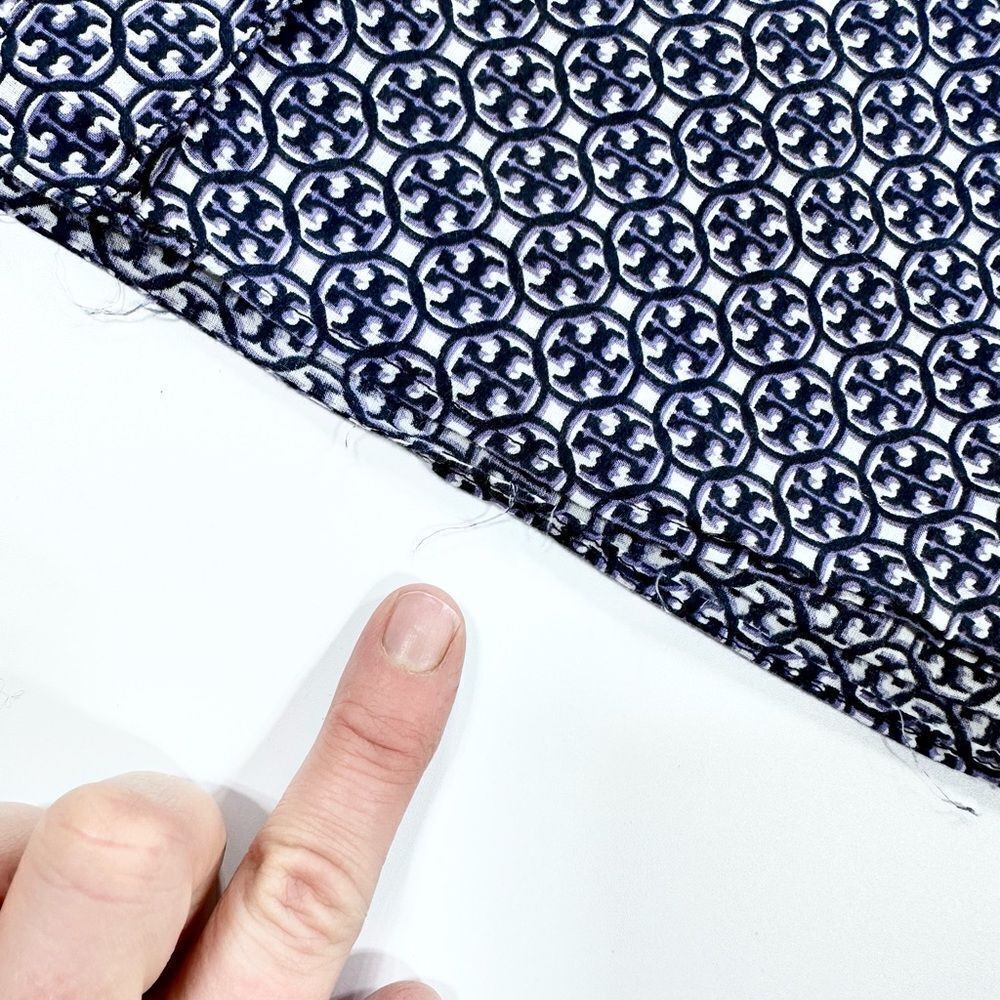 Tory Burch Lightweight Sheer Pattern Button Down … - image 5